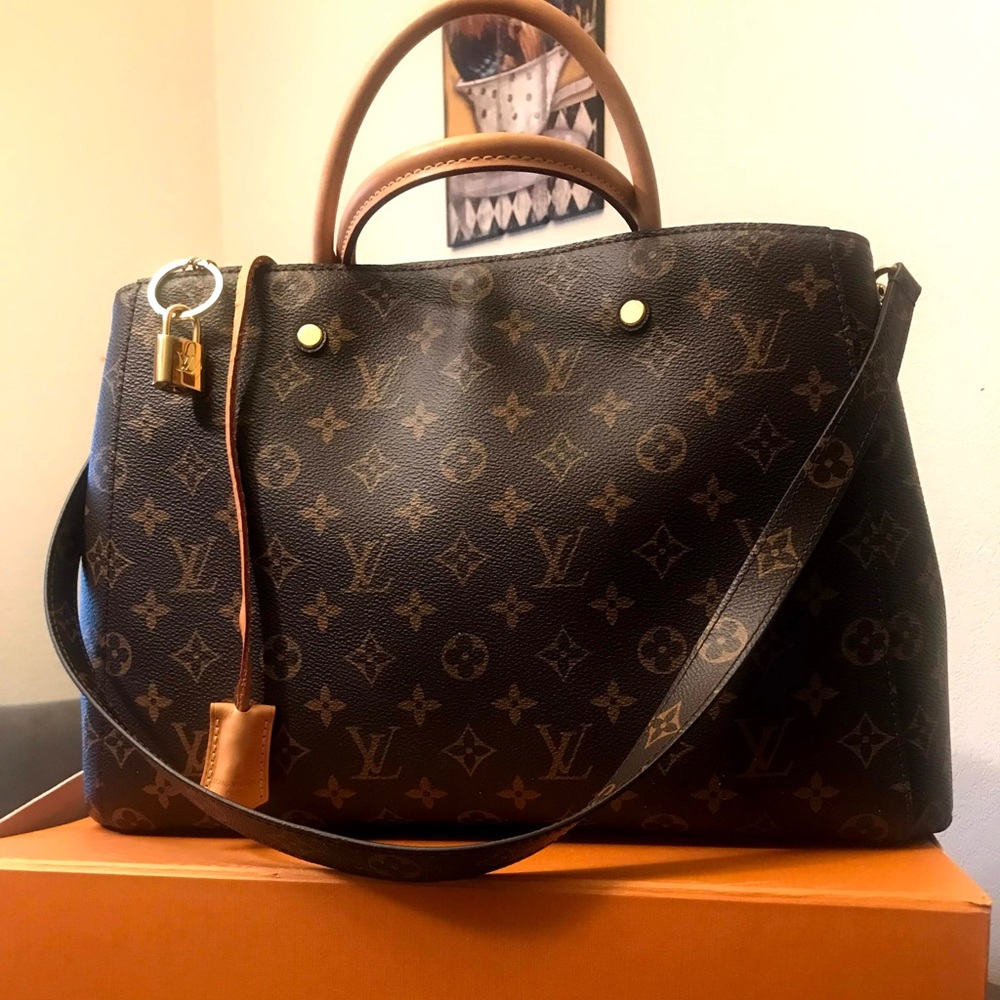 This Beautiful bag it’s a bag you would love ❤️